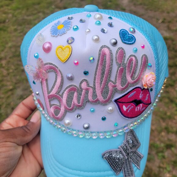 Barbie Junk Hat - Picture 4 of 5